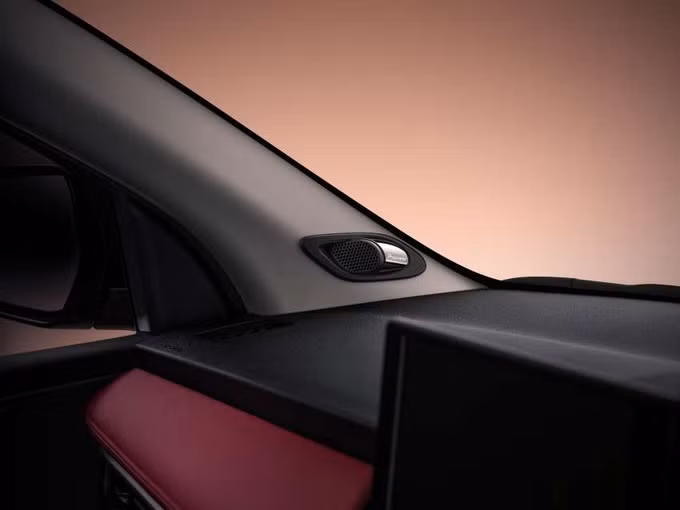 Cận cảnh Toyota Vios 2023 vừa ra mắt