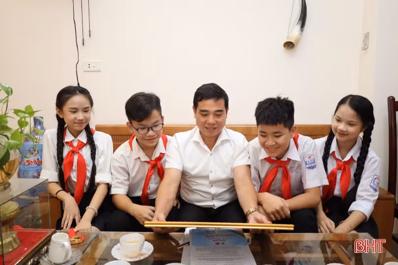 Gặp gỡ các bạn thiếu nhi Hà Tĩnh đạt giải tại Festival Nhà thiếu nhi toàn quốc