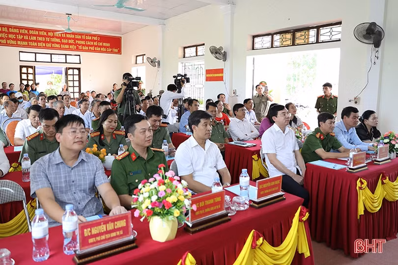 Tổ dân phố đầu tiên ở TX Kỳ Anh vui Ngày hội toàn dân bảo vệ an ninh Tổ quốc”