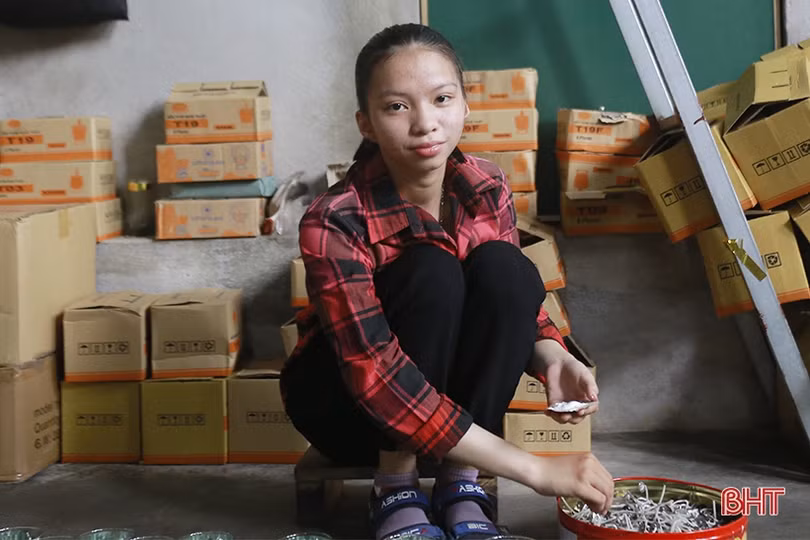 Nữ sinh giành 27,25 điểm: Nỗ lực vượt khó và hoàn cảnh cần giúp đỡ