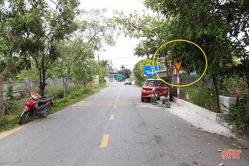 Nhiều biện pháp hạn chế tai nạn giao thông tại nút giao quốc lộ 8C ở Cẩm Xuyên