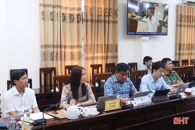 Bộ trưởng Bộ Công an: Nâng cao nhận thức cho người dân khi tham gia mạng xã hội