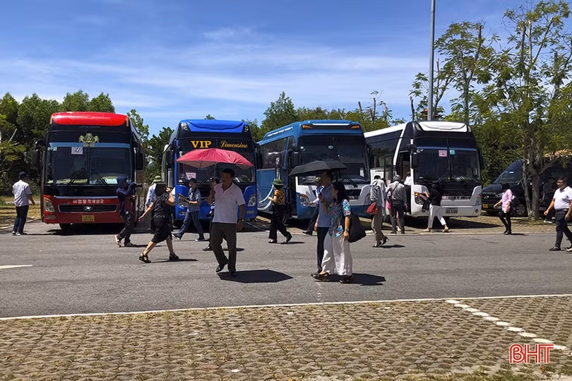 Ngã ba Đồng Lộc đón gần 20 vạn lượt du khách tham quan