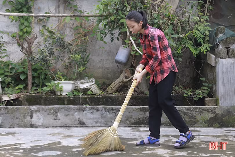Nữ sinh giành 27,25 điểm: Nỗ lực vượt khó và hoàn cảnh cần giúp đỡ