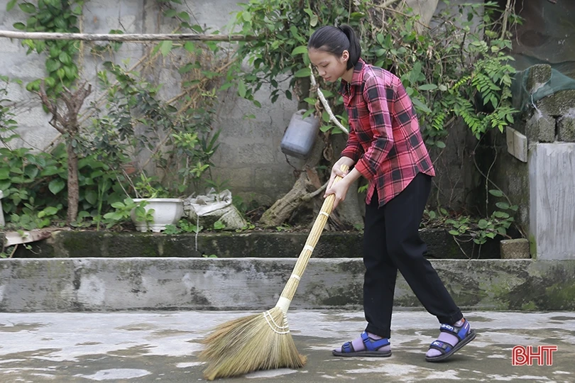 Nữ sinh giành 27,25 điểm: Nỗ lực vượt khó và hoàn cảnh cần giúp đỡ