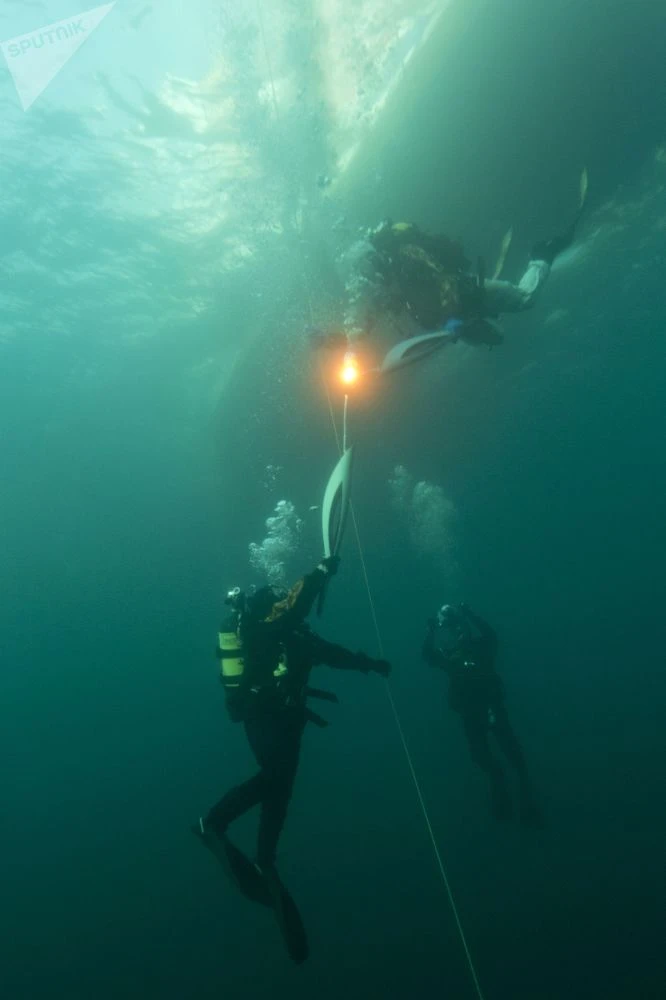 Khám phá hồ nước ngọt được mệnh danh “Con mắt xanh của Siberia”