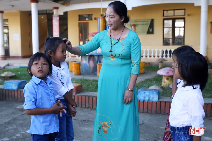 Hơn 330 nghìn giáo viên, học sinh Hà Tĩnh bước vào năm học mới ảnh 8 Hơn 330 nghìn giáo viên, học sinh Hà Tĩnh bước vào năm học mới