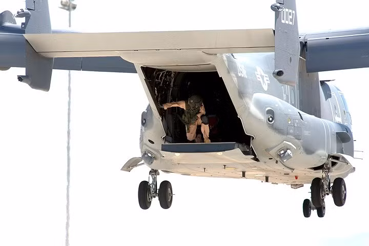 Hình ảnh máy bay quân sự đặc biệt CV-22 Osprey của không quân Mỹ