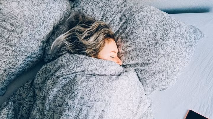 Cách để phòng ngừa cảm lạnh khi giao mùa