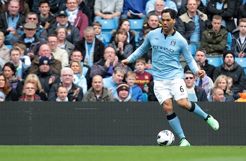 Cúp danh giá của Giải bóng đá Ngoại hạng Anh sẽ đến Việt Nam