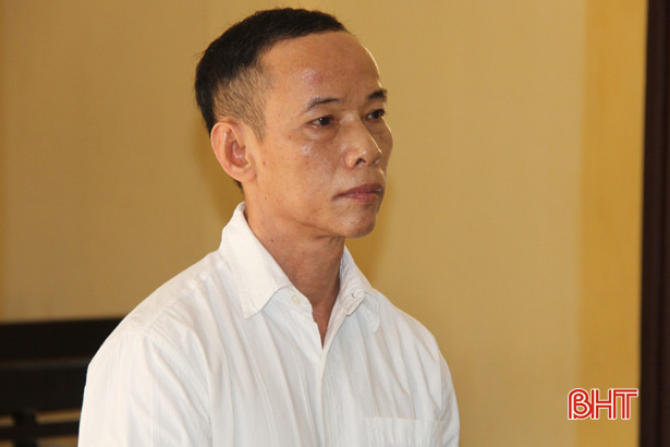 “Đạo chích” chợ Giang Đình lĩnh án 15 tháng tù