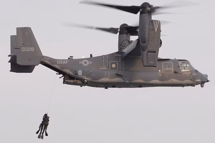 Hình ảnh máy bay quân sự đặc biệt CV-22 Osprey của không quân Mỹ