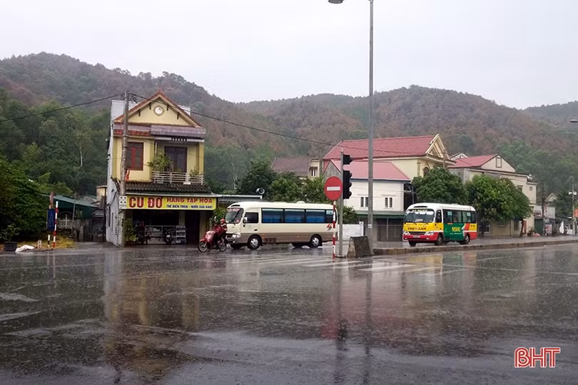 Mưa “vàng” diện rộng, giải nhiệt cho “chảo lửa” Hà Tĩnh