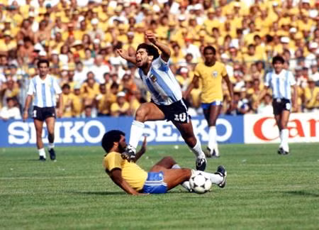Brazil vs Argentina - vẻ đẹp nơi triền dốc