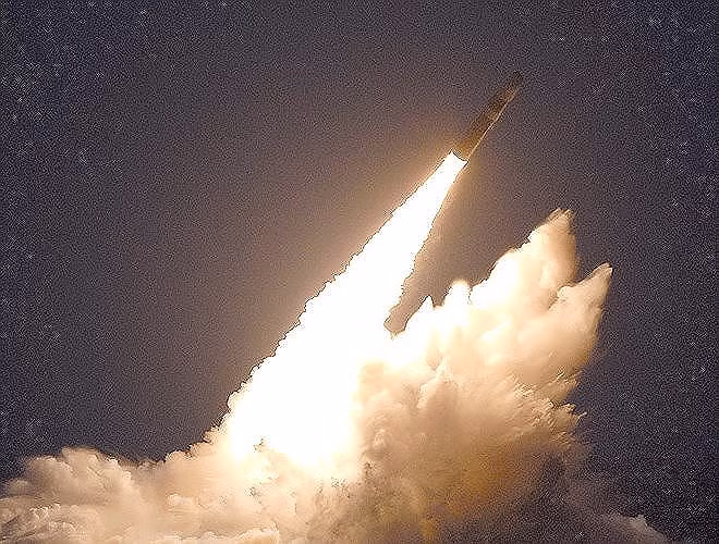Siêu tên lửa hạt nhân Trident II D5 của Mỹ khiến Nga ngước nhìn