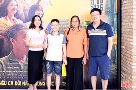 “Nghỉ hè sợ nghỉ hưu” và câu chuyện về giá trị của hòa bình
