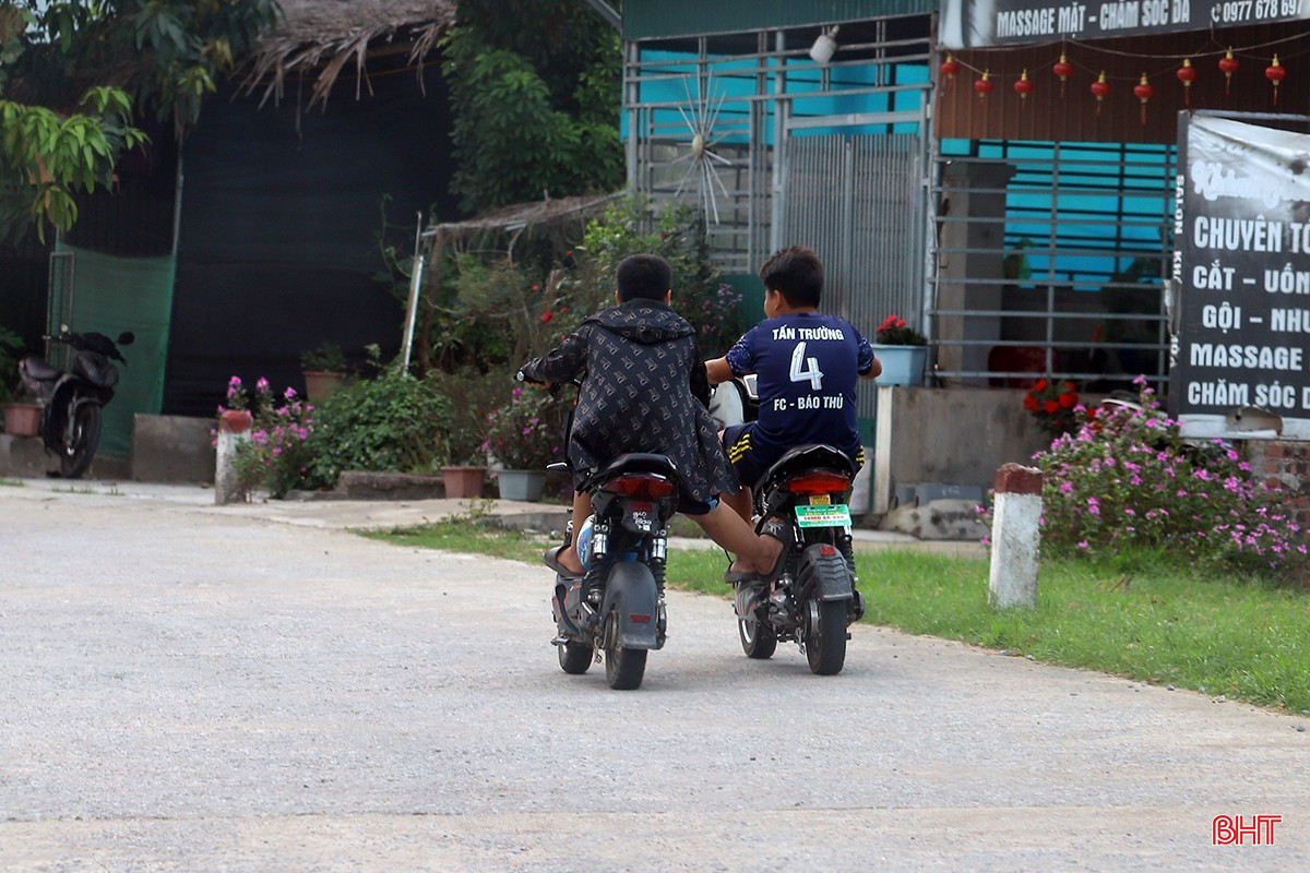 bqbht_br_hoc-sinh-vi-pham-giao-thong-3c.jpg