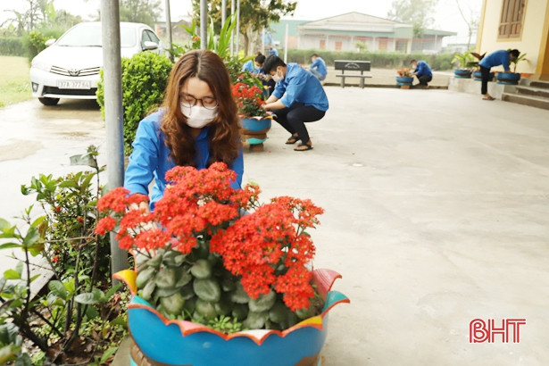 Hưởng ứng Tháng Thanh niên, ĐVTN huyện Nghi Xuân hướng về cộng đồng