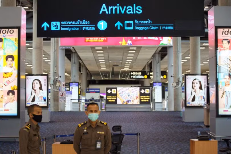 Thái Lan cân nhắc gỡ quy định cách ly bắt buộc với người nước ngoài đã tiêm vaccine Covid-19