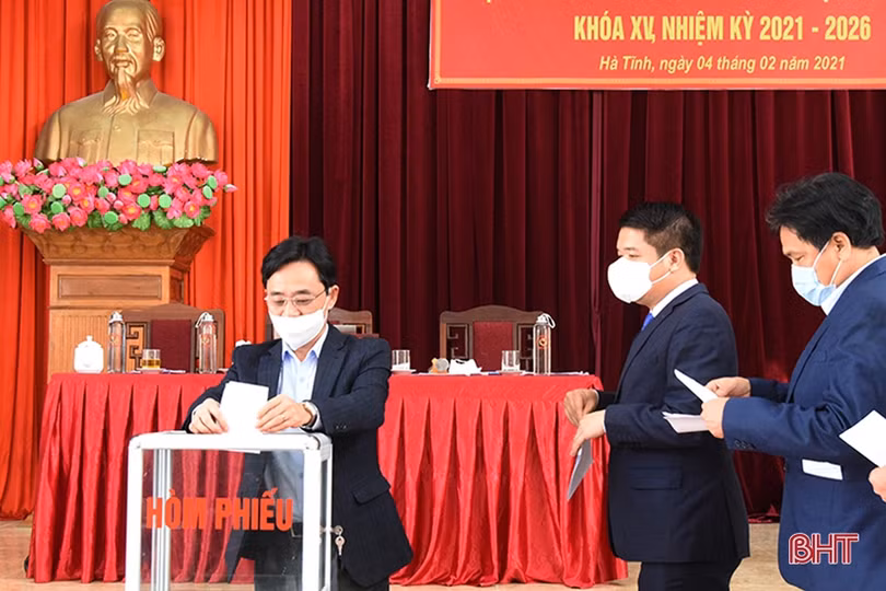 Chuẩn bị nghiêm túc, dân chủ, đúng pháp luật các nội dung công tác bầu cử ở Hà Tĩnh