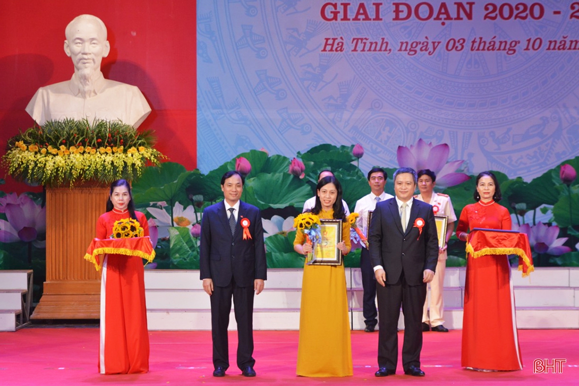 Hà Tĩnh phát động phong trào thi đua yêu nước giai đoạn 2020 - 2025 ảnh 24 Hà Tĩnh phát động phong trào thi đua yêu nước giai đoạn 2020 - 2025