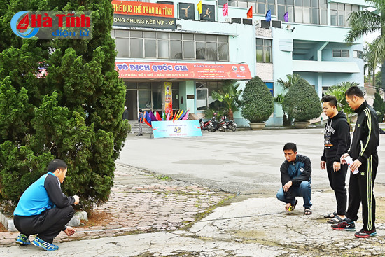 giai bong chuyen pv gas 2016 tai ha tinh nong truoc gio g