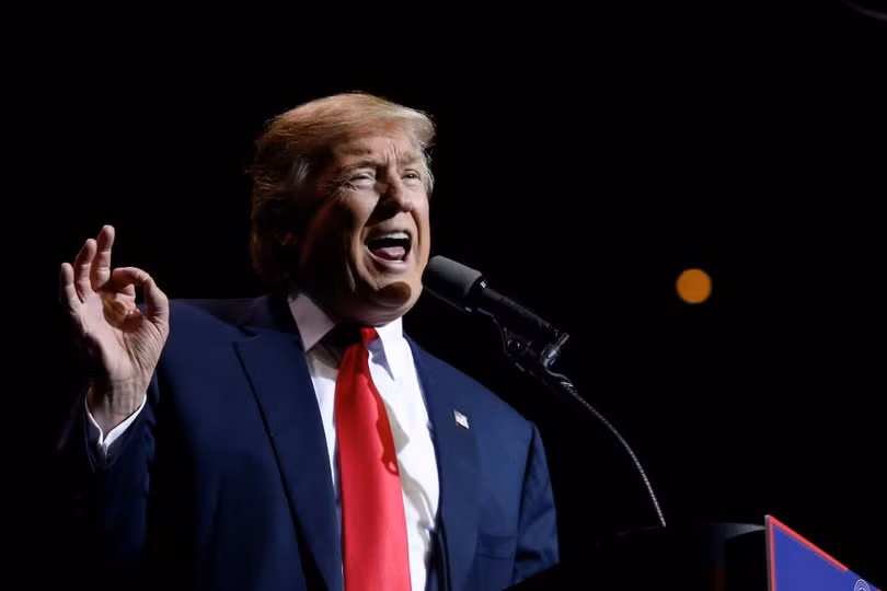 photo chuyen di cam on nuoc my cua ong donald trump