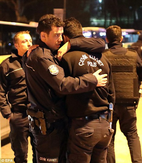 hien truong vu danh bom kep khien 195 nguoi thuong vong o tho nhi ky