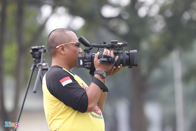 indonesia mat thu quan ngay buoi tap dau o ha noi