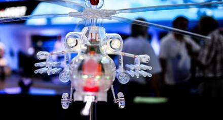 nga che tao truc thang trinh sat khong nguoi lai