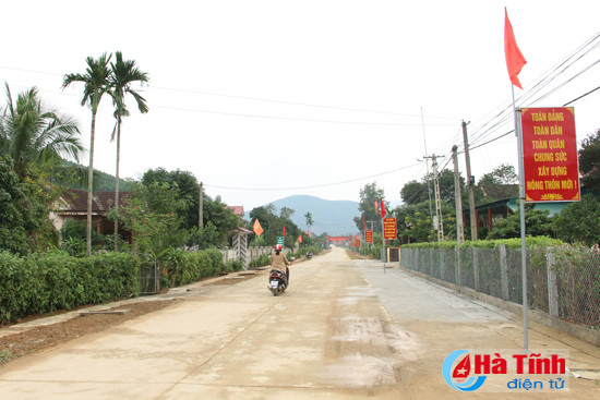 tham dinh muc do dat chuan nong thon moi tai huong son