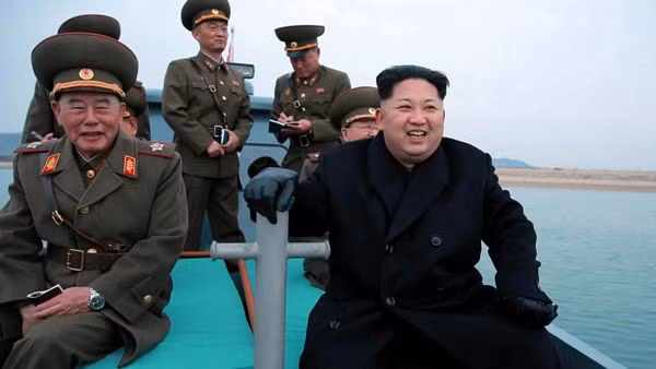 vi sao trieu tien gap gap phat trien vu khi