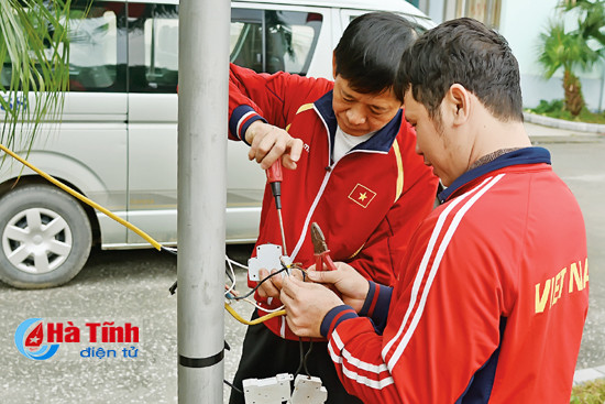 giai bong chuyen pv gas 2016 tai ha tinh nong truoc gio g