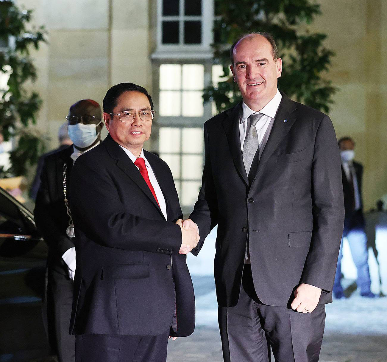 Thủ tướng Jean Castex chào mừng Thủ tướng Phạm Minh Chính thăm chính thức Cộng hòa Pháp. Tuyên bố chung Việt Nam và Pháp nhân chuyến thăm chính thức của Thủ tướng Phạm Minh Chính