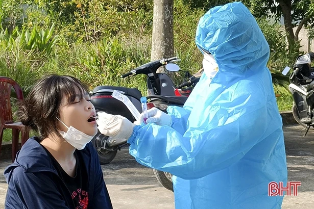 Ngày 25/11, Hà Tĩnh có 22 ca mắc COVID-19, trong đó 1 ca trong cộng đồng