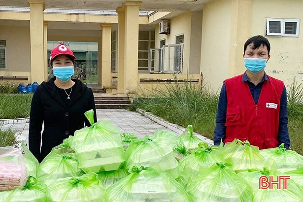 Các cấp Hội Chữ thập đỏ Hà Tĩnh hướng về 75 năm ngày truyền thống bằng nhiều hoạt động ý nghĩa