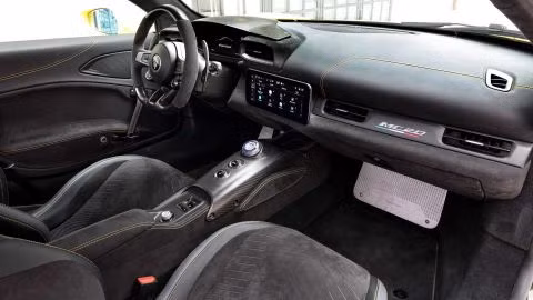 Maserati MC20 đầu tiên về Việt Nam, động cơ V6 3.0 mạnh 621 mã lực