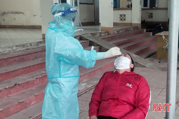 Vũ Quang: Truy vết được 31 F1 liên quan đến ca bệnh ở Nghệ An