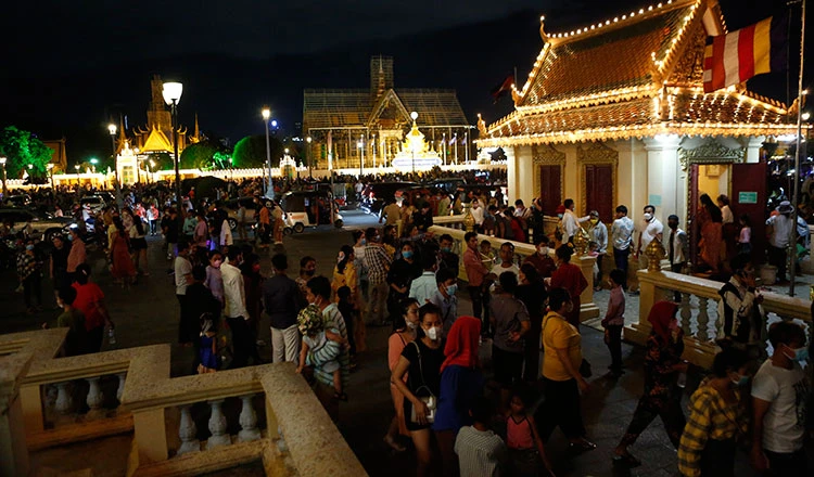 Campuchia và Lào lại lập kỷ lục trái ngược về COVID-19