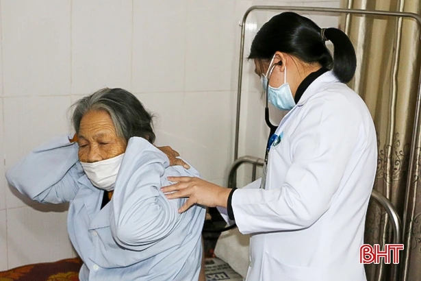 Bác sỹ khuyến cáo: “Hãy nhớ số đo huyết áp như nhớ tuổi của mình”