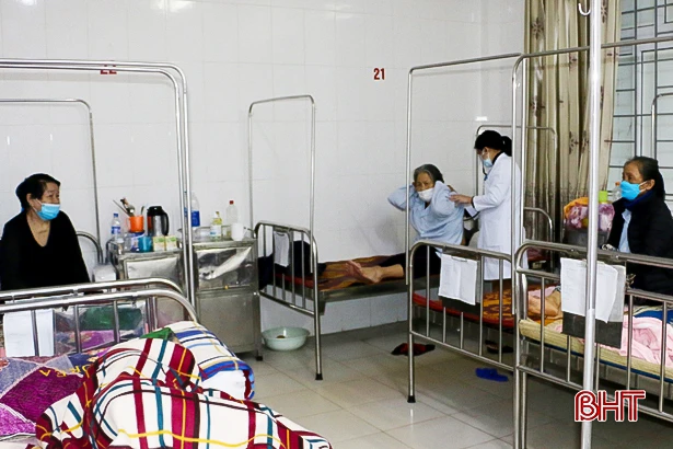 Bác sỹ khuyến cáo: “Hãy nhớ số đo huyết áp như nhớ tuổi của mình”