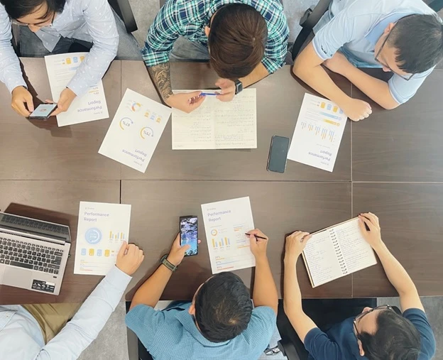 Cách chọn một Social Media Agency Vietnam chuyên nghiệp