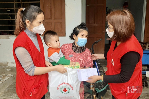 Các cấp Hội Chữ thập đỏ Hà Tĩnh hướng về 75 năm ngày truyền thống bằng nhiều hoạt động ý nghĩa