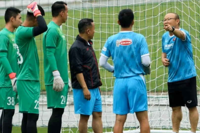 Đội hình Việt Nam ở AFF Cup mạnh nhất với Đỗ Hùng Dũng