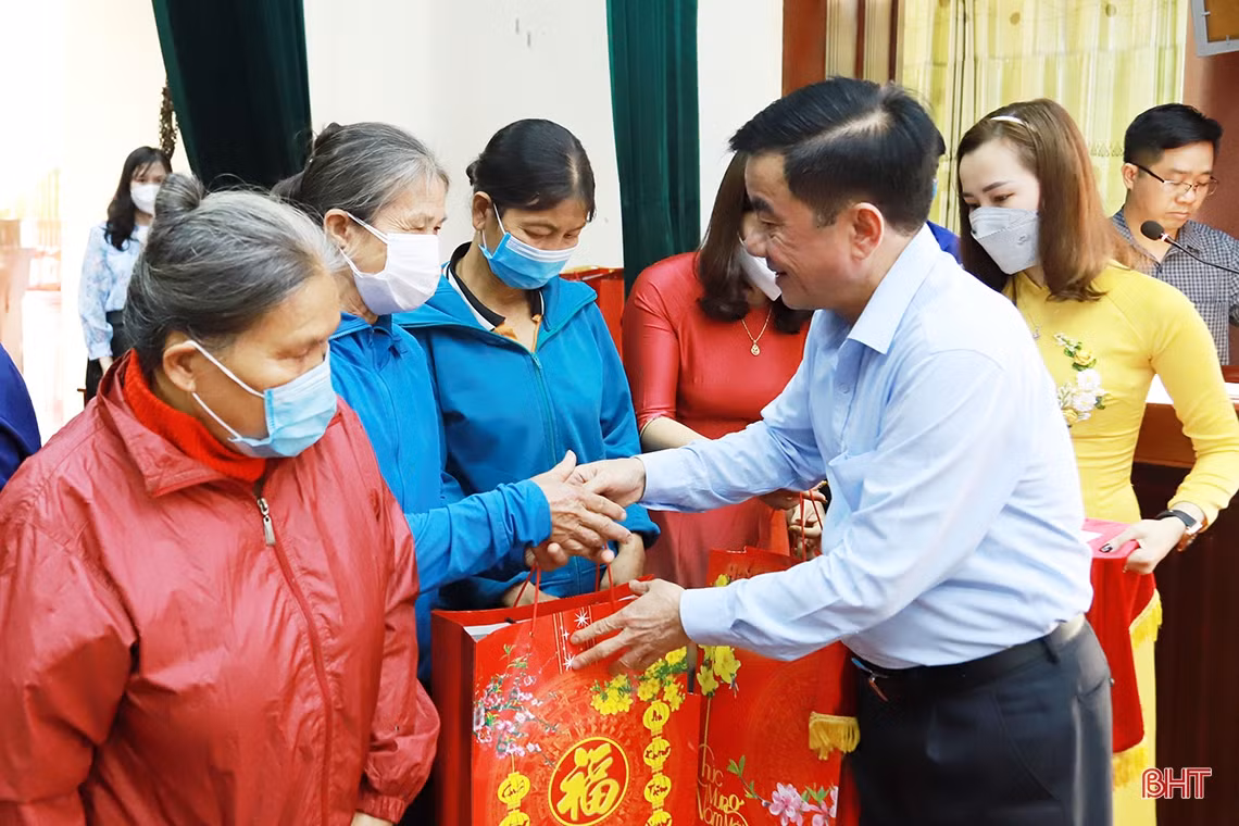 Hà Tĩnh tiếp tục huy động các nguồn lực thực hiện công tác an sinh xã hội