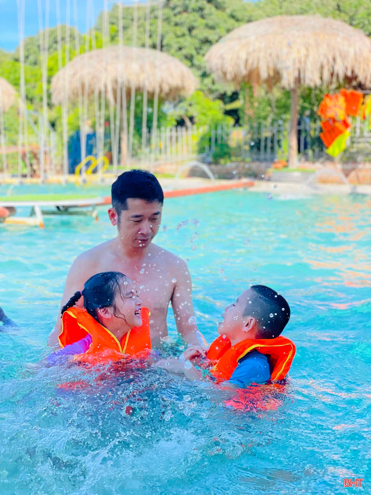 ការមកតំបន់ទេសចរណ៍ធម្មជាតិ Da Bac លើកនេះ សួនកុមារទឹកនឹងជួយឪពុកម្តាយមានពេលវេលាជាមួយកូនៗ ដើម្បី bqbht_br_a2.jpg