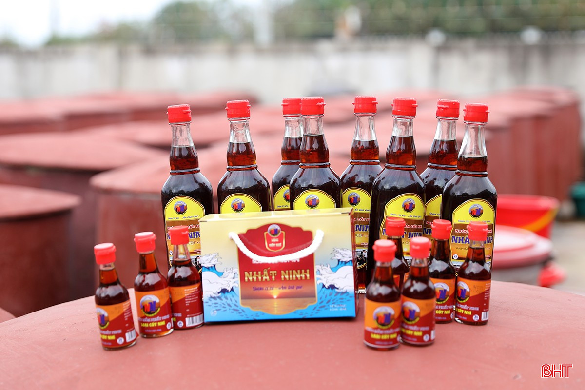 Sản phẩm nước mắm Nhất Ninh với chất lượng tốt và hình thức bao bì, đóng gói đẹp. bqbht_br_ag7a5701.jpg