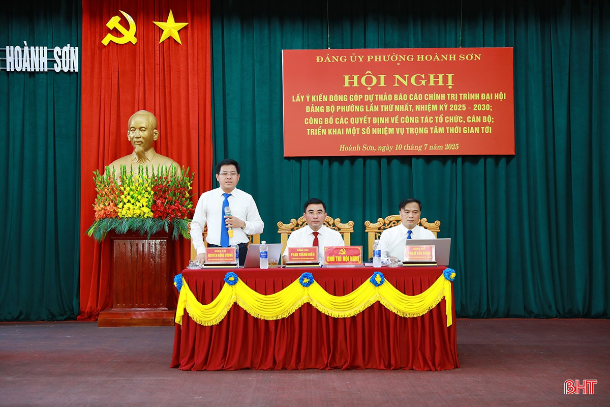 Chủ trì hội nghị. bqbht_br_ag7a8330.jpg