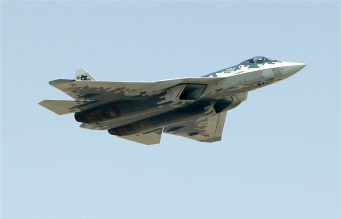 Quân đội Mỹ “công phu” mô phỏng lại tiêm kích Su-57 của Nga