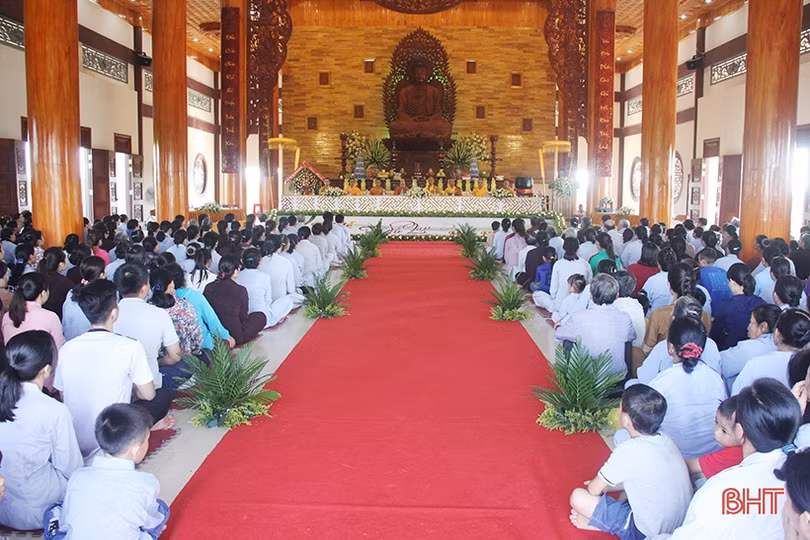 Xúc động đại lễ Vu lan - mùa hiếu hạnh 2019 tại chùa Giai Lam